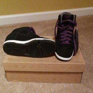 Nike Wmns Dunk Sky Hi